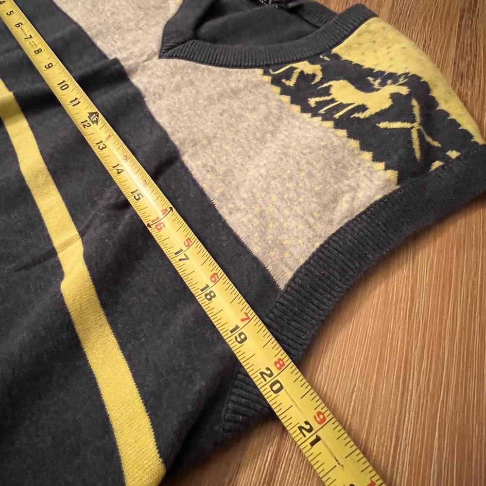 EMPORIO ARMANI Men’s V Neck Sweater Winter Vest Pullover Retro Size XL - Picture 11 of 13